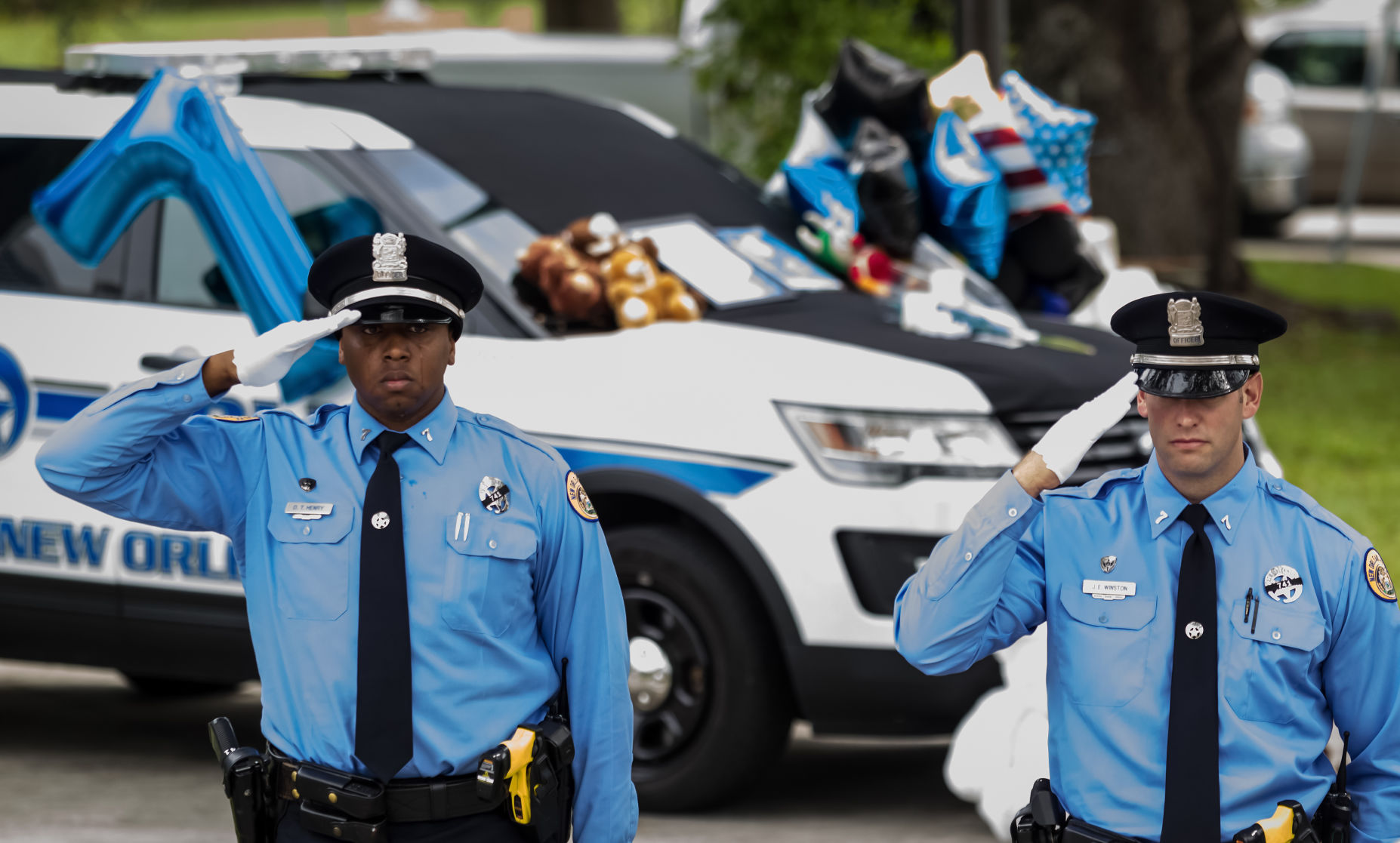 NO.mcneilfuneral120.102217.jpg